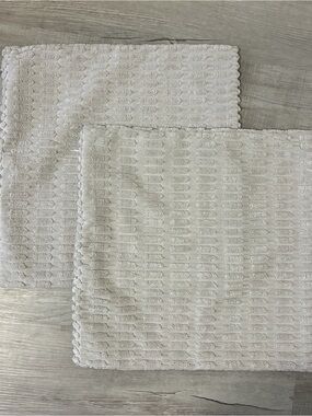 waffle-textured pillow cases